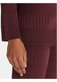 Marciano Guess Spodnie materiałowe 5YGB29 5881Z Bordowy Regular Fit. Kolor: czerwony. Materiał: wiskoza #3