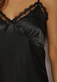 Renee - Czarna Koszula Nocna Ismano. Kolor: czarny. Materiał: satyna, tkanina, koronka. Wzór: aplikacja, koronka #6