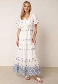 Born2be - Niebieska Bawełniana Sukienka Boho Zdobiona Etno Haftem i Chwostami Metona. Okazja: na spacer, na co dzień. Kolor: niebieski. Materiał: bawełna. Wzór: aplikacja, haft. Typ sukienki: proste. Styl: etno, boho #3