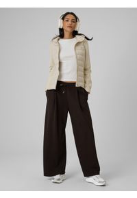 4f - 4F Kurtka z wypełnieniem syntetycznym damska - beżowa M. Okazja: na co dzień. Kolor: beżowy. Materiał: syntetyk. Styl: casual #2