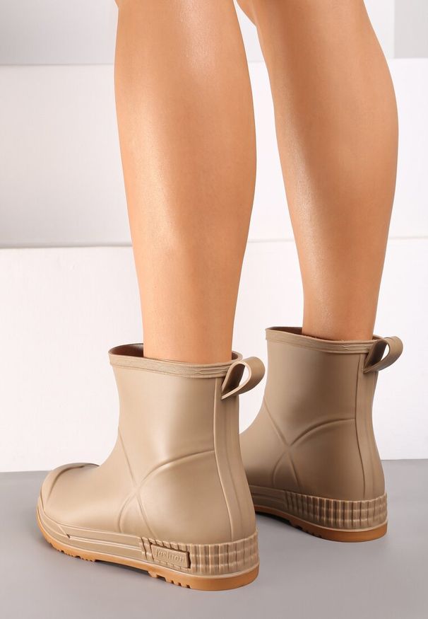 Born2be - Ciemnobeżowe Kalosze Gumowe za Kostkę Starbona. Wysokość cholewki: za kostkę. Kolor: beżowy. Materiał: guma