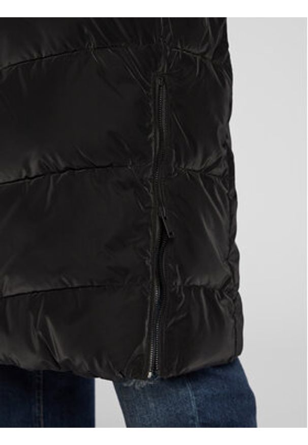 CMP Płaszcz zimowy 32K3106 Czarny Regular Fit. Kolor: czarny. Materiał: syntetyk. Sezon: zima