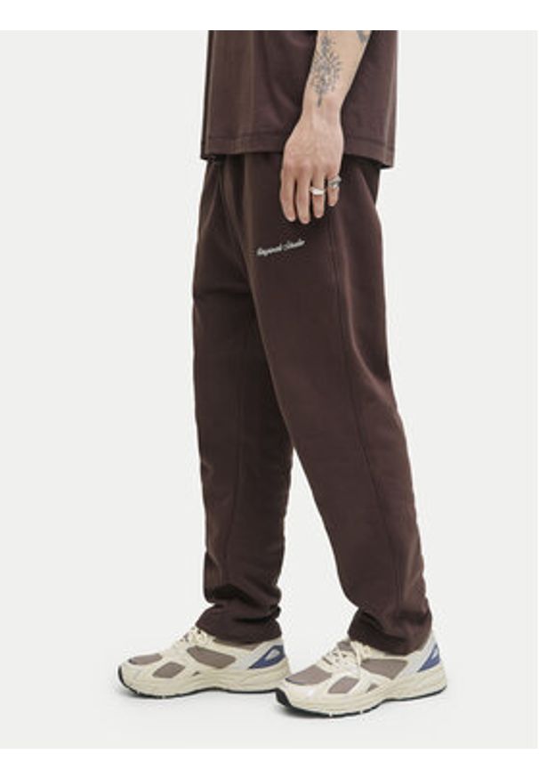 Jack & Jones Spodnie dresowe Kane Norrebro 12282553 Czerwony Relaxed Fit. Kolor: czerwony. Materiał: bawełna