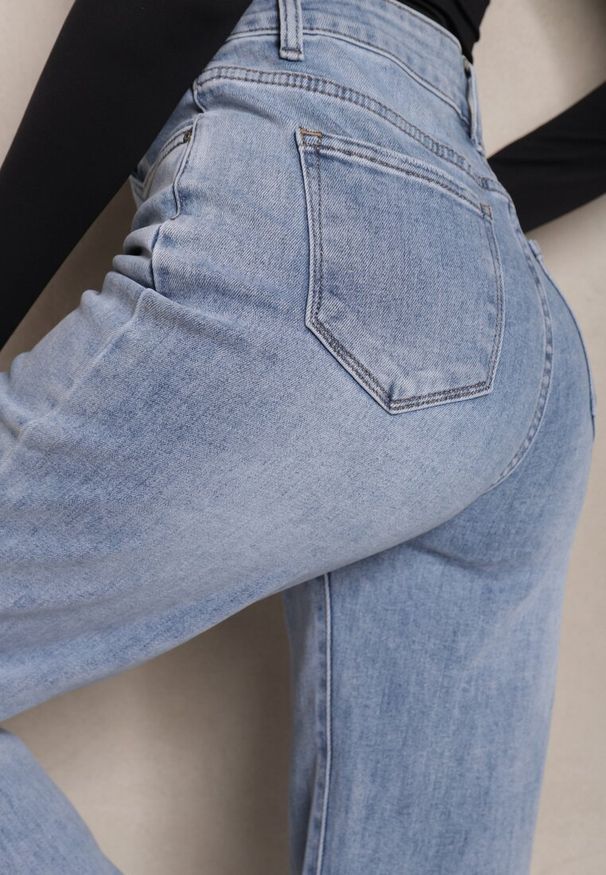 Renee - Jasnoniebieskie Szerokie Jeansy Regular Waist Rehnia. Kolor: niebieski
