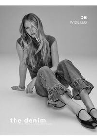 Reserved - Jeansy wide leg z falbankami - niebieski. Kolor: niebieski #1