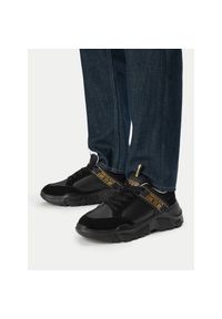 Sneakersy Versace Jeans Couture. Kolor: czarny #1