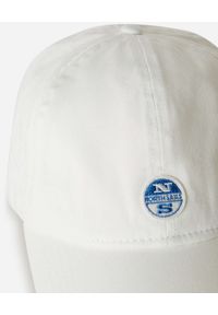 North Sails - NORTH SAILS - Biała czapka z logo. Kolor: biały. Materiał: bawełna. Wzór: aplikacja #4