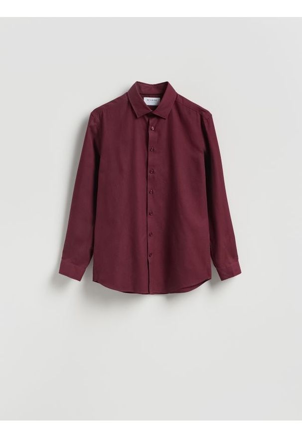 Reserved - Koszula regular z bawełny egipskiej - karminowy. Kolor: czerwony. Materiał: bawełna