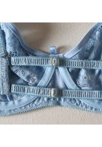 Intica - Komplet bielizny z subtelnymi detalami na specjalne okazje Hannchen. Kolor: niebieski. Materiał: materiał, skóra, koronka. Wzór: koronka #9