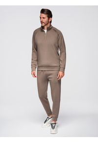 Ombre Clothing - Komplet dresowy męski set bluza ze stójką + spodnie joggery - szarobrązowy V3 - Rozmiar: M. Okazja: na co dzień, na spacer. Typ kołnierza: kołnierzyk stójkowy. Kolor: szary. Materiał: dresówka. Długość rękawa: raglanowy rękaw. Długość: krótkie. Wzór: nadruk, gładki. Styl: casual, sportowy