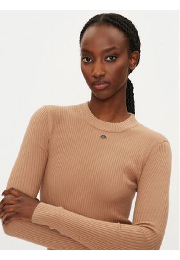 Replay - REPLAY Sukienka dzianinowa DK3319.000.G23370 Beżowy Slim Fit. Kolor: beżowy. Materiał: wiskoza
