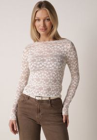 Born2be - Beżowy Bluzka Koronkowa z Transparentnego Materiału Hermatea. Okazja: na co dzień. Kolor: beżowy. Materiał: materiał, koronka. Styl: casual, elegancki, klasyczny #1