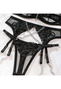 Intica - Komplet bielizny z koronką i łańcuszkami Clovis. Kolor: beżowy. Materiał: koronka. Wzór: koronka #11