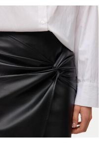 Vero Moda Spódnica z imitacji skóry Gawn 10333689 Czarny Regular Fit. Kolor: czarny. Materiał: skóra