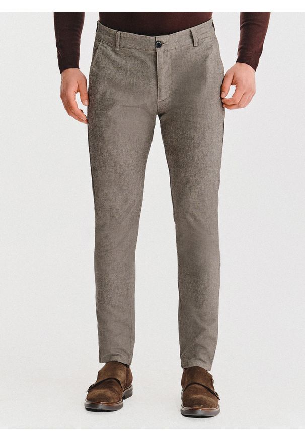 Pako Lorente - PAKO LORENTE - Brązowe spodnie chino. Kolor: brązowy. Materiał: poliester, elastan, bawełna. Sezon: zima, jesień