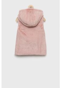 Guess bezrękawnik dwustronny dziecięcy kolor różowy. Okazja: na co dzień. Typ kołnierza: kaptur. Kolor: różowy. Długość rękawa: bez rękawów. Styl: casual #2