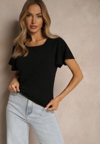 Renee - Czarna Bluzka z Rozkloszowanymi Rękawami Sunelva. Okazja: na co dzień. Kolor: czarny. Materiał: jeans. Styl: elegancki, casual