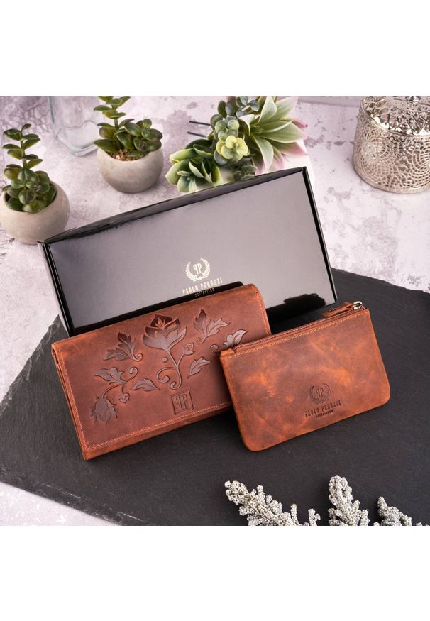 Zestaw prezentowy PAOLO PERUZZI pomarańczowy ZUP-39-OR. Kolor: pomarańczowy. Materiał: skóra