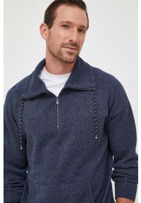 BOSS sweter z domieszką wełny męski kolor granatowy lekki z półgolfem. Kolor: niebieski. Materiał: wełna. Długość: krótkie
