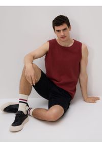 Reserved - Jeansowe szorty slim fit - czarny. Kolor: czarny. Materiał: jeans