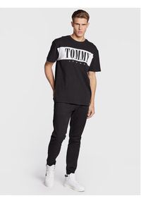 Tommy Jeans T-Shirt Colorblock Serif DM0DM14994 Czarny Regular Fit. Kolor: czarny. Materiał: bawełna