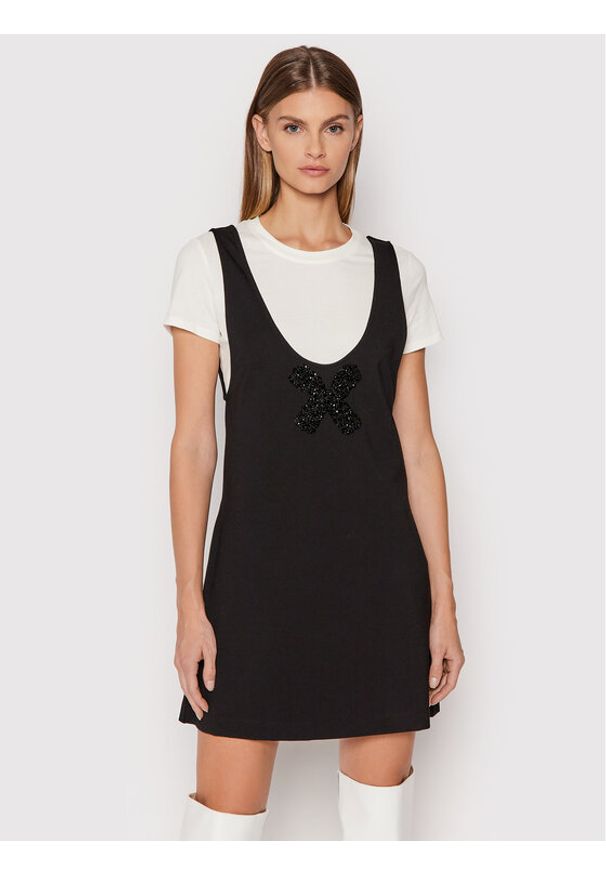 Komplet t-shirt i sukienka codzienna Blugirl Blumarine. Okazja: na co dzień. Kolor: czarny. Typ sukienki: proste. Styl: casual