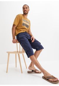 bonprix - Długie bermudy bojówki regular fit z mieszanki lekkiej tkaniny lnianej. Kolor: niebieski. Materiał: tkanina, len. Długość: długie #2