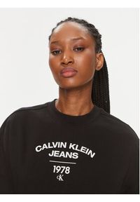 Calvin Klein Jeans Bluza Varsity Logo J20J221334 Czarny Regular Fit. Kolor: czarny. Materiał: bawełna #4