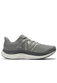 Buty New Balance FuelCell Propel v4 MFCPRCG4 - szare. Okazja: na co dzień. Kolor: szary. Materiał: guma, syntetyk. Szerokość cholewki: normalna. Sport: fitness, bieganie