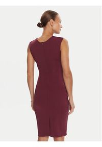 Rinascimento Sukienka koktajlowa CFC0125332003 Bordowy Slim Fit. Kolor: fioletowy. Materiał: syntetyk. Styl: wizytowy #5