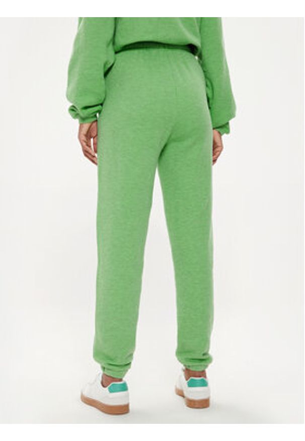 AMERICAN VINTAGE - American Vintage Spodnie dresowe Doven DOV05AE24 Zielony Regular Fit. Kolor: zielony. Materiał: bawełna, syntetyk