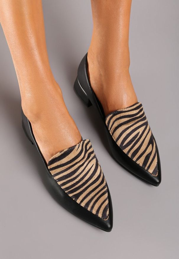 Born2be - Czarne Półbuty w Stylu Loafersów z Noskiem w Szpic na Niskim Obcasie Taanas. Okazja: na spacer. Kolor: czarny. Materiał: jeans. Obcas: na obcasie. Wysokość obcasa: niski