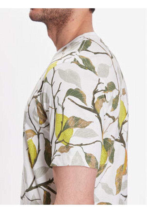 Lindbergh T-Shirt 30-400223 Biały Relaxed Fit. Kolor: biały. Materiał: bawełna