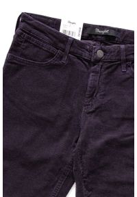 Wrangler - WRANGLER SKINNY PURPLE W28KPJ74F. Materiał: sztruks. Wzór: aplikacja #4