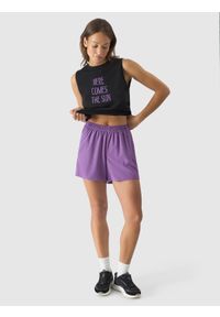 4f - 4F Spodenki plażowe damskie - fioletowe L. Okazja: na plażę. Kolor: fioletowy. Materiał: elastan, włókno, guma, materiał, syntetyk. Sezon: lato. Styl: casual, wakacyjny #1