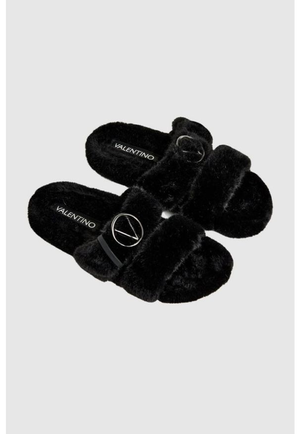 Valentino by Mario Valentino - VALENTINO Czarne klapki damskie z syntetycznego futerka, Rozmiar 40. Kolor: czarny. Materiał: futro, syntetyk