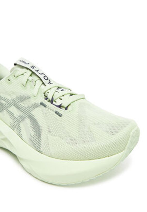 Asics Buty do biegania Novablast 5 1012B765 Zielony. Kolor: zielony. Materiał: materiał, mesh