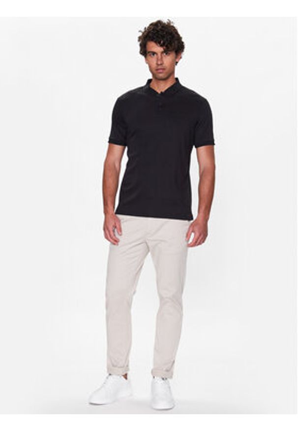 Calvin Klein Polo K10K111201 Czarny Regular Fit. Typ kołnierza: polo. Kolor: czarny. Materiał: bawełna