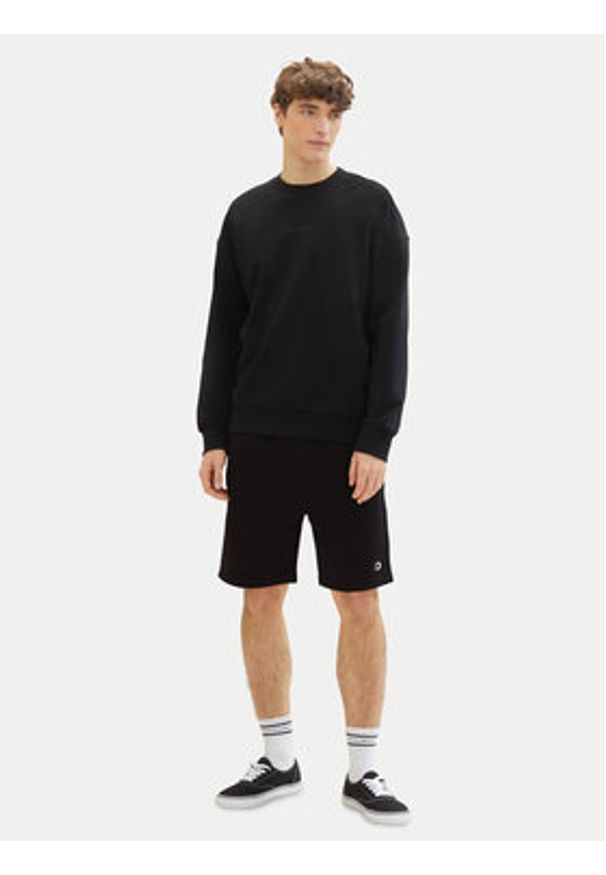 Tom Tailor Denim Szorty sportowe 1040931 Czarny Relaxed Fit. Kolor: czarny. Materiał: bawełna, syntetyk. Styl: sportowy