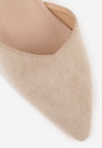 Born2be - Ciemnobeżowe Czółenka Vices na Obcasie z Wkładką ze Skóry Naturalnej i Ozdobnymi Paskami Leaniella. Okazja: na co dzień, na ślub cywilny, do pracy, na wesele. Zapięcie: pasek. Kolor: beżowy. Materiał: skóra. Wzór: aplikacja, paski. Obcas: na obcasie. Styl: casual, wizytowy. Wysokość obcasa: średni #6