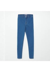 Cropp - Niebieskie jeansy skinny - Niebieski. Kolor: niebieski