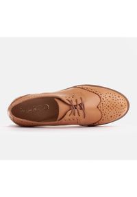 Marco Shoes Półbuty z ozdobną perforacją brązowe. Kolor: brązowy