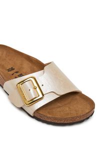 Birkenstock Klapki Catalina Cushion Buckle 1029393 Écru. Materiał: skóra