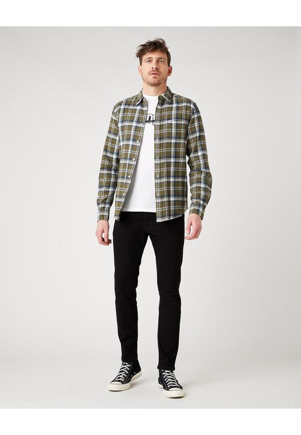 Wrangler - MĘSKA KOSZULA WRANGLER LS 1 PKT SHIRT IVY GREEN W5F1B3XIX 112141439