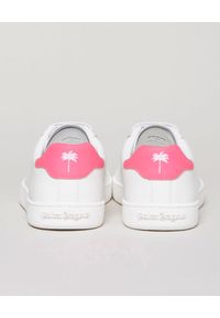PALM ANGELS - Skórzane sneakersy z logo. Kolor: biały. Materiał: skóra. Szerokość cholewki: normalna. Wzór: aplikacja #3