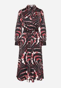 Born2be - Czarno-Czerwona Rozkloszowana Sukienka o Koszulowym Kroju z Gumką w Pasie w Abstrakcyjny Wzór Daltinnia. Okazja: na co dzień. Kolor: czarny. Długość rękawa: długi rękaw. Typ sukienki: koszulowe. Styl: casual #2