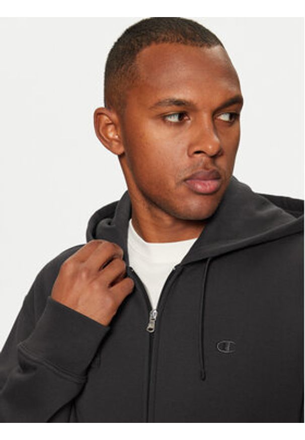 Champion Bluza 220276 Czarny Standard Fit. Kolor: czarny. Materiał: bawełna