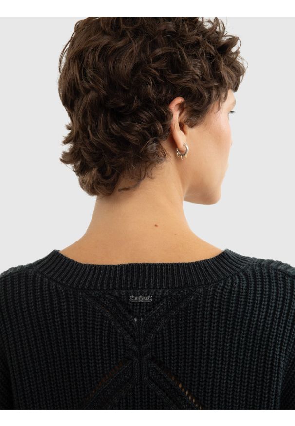 Big-Star - Sweter damski z ozdobnym splotem czarny Acidia 906. Okazja: na co dzień. Kolor: czarny. Materiał: dzianina, jeans, skóra. Wzór: ze splotem. Sezon: jesień, zima. Styl: elegancki, casual