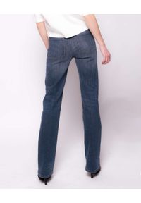 Pinko - PINKO - Spodnie jeansowe Flare. Stan: podwyższony. Kolor: niebieski #5