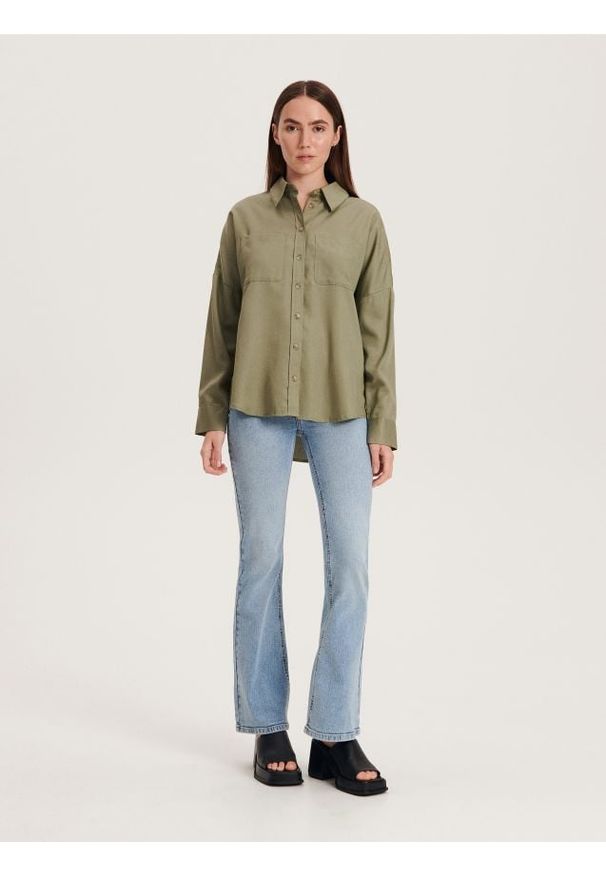 Reserved - Koszula z lyocellu - oliwkowy. Kolor: oliwkowy. Materiał: tkanina. Wzór: gładki